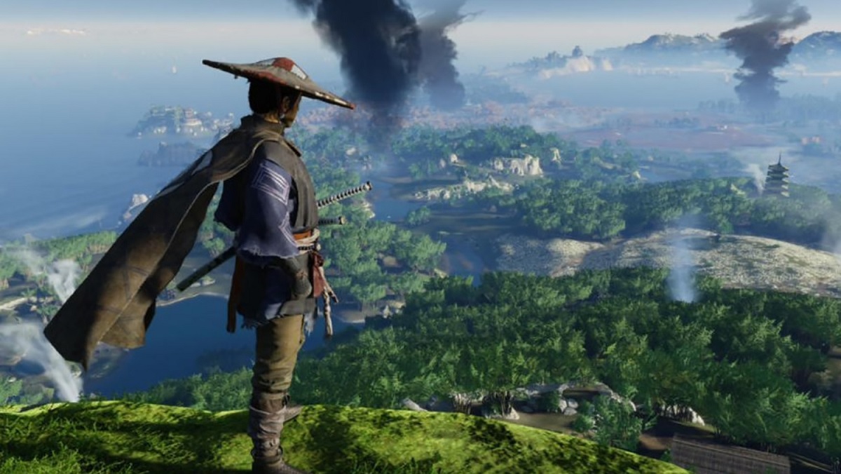 Jin Sakai stands overlooking the island of Tsushima in Ghost of Tsushima.